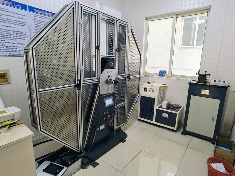 沖擊試驗(yàn)機(jī)